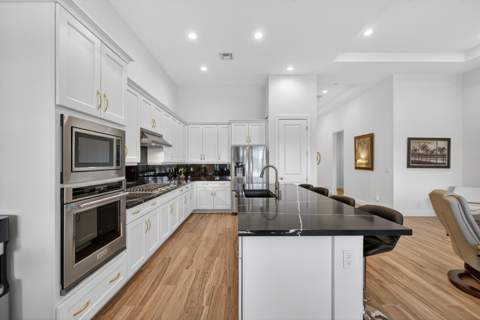 10033 Regency Way, Palm Beach Gardens FL - photo 20 of 86