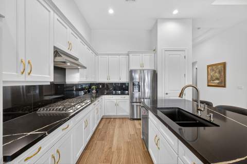 10033 Regency Way, Palm Beach Gardens FL - photo 21 of 86