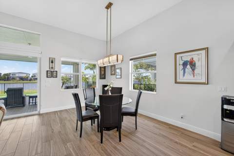 10033 Regency Way, Palm Beach Gardens FL - photo 24 of 86