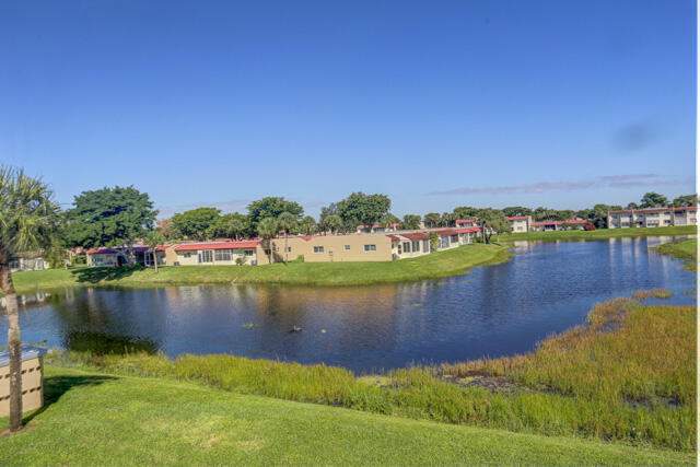 2 bedroom Condominium at 235 Golden River Drive, Golden Lakes Village Condo 12-C, West Palm Beach — photo 4