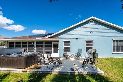 6876 Bronte Circle, Port St. Lucie FL - photo 7 of 53