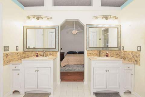 6876 Bronte Circle, Port St. Lucie FL - photo 23 of 53