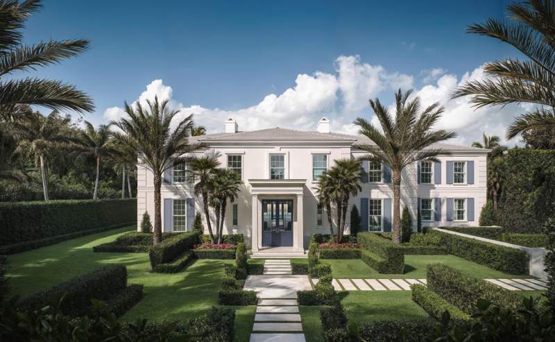 6 bedroom Single Family Residence at 124 Cocoanut Row, Primavera Estates (Lake Front), Palm Beach — photo 3