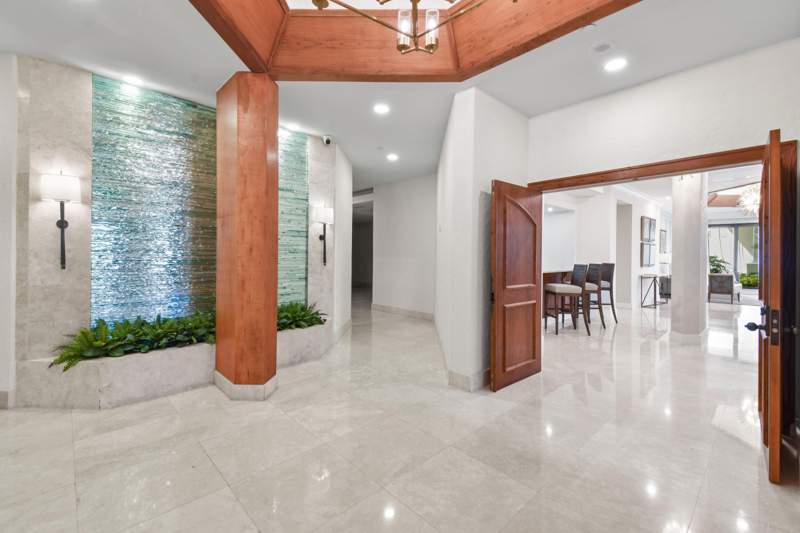 2 bedroom Condominium at 3322 Casseekey Island Road #302, Southporte One At Jonathans Landing Condo, Jupiter — photo 5