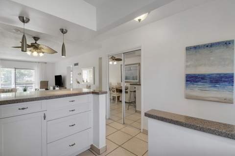 298 SE 6th Avenue #6, Pompano Beach FL - photo 20 of 36