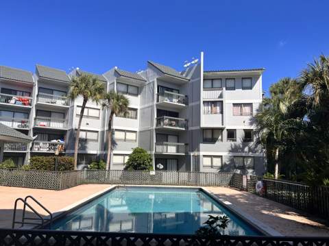 1820 N Congress Avenue #410, West Palm Beach FL - photo 19 of 21
