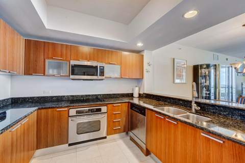 2650 Lake Shore Drive #1802, Riviera Beach FL - photo 13 of 72