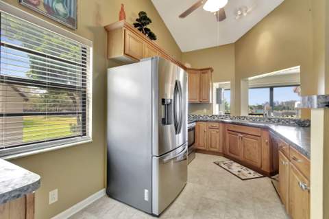 5869 Parkwalk Drive, Boynton Beach FL - photo 13 of 56