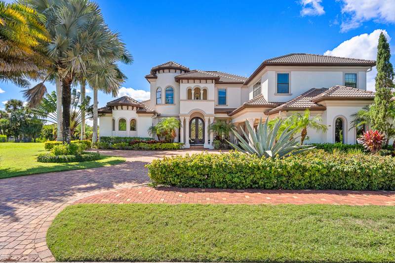 6 bedroom Single Family Residence at 201 SE Fiore Bello, Islands of Ravello, Port St. Lucie — photo 2