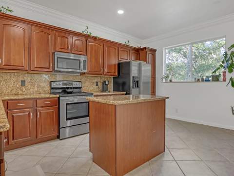 2850 S Oasis Drive, Boynton Beach FL - photo 15 of 37