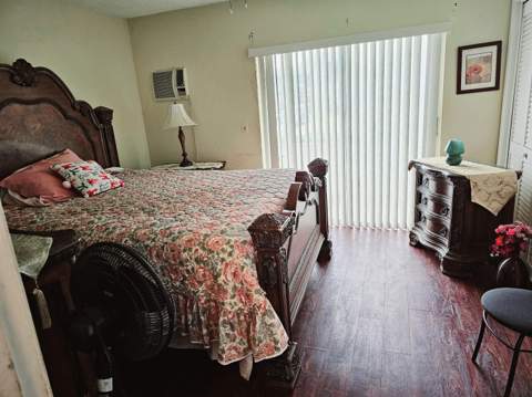 102 Easthampton E, West Palm Beach FL - photo 11 of 13