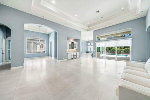 326 Charroux Drive, Palm Beach Gardens FL - photo 6 of 53