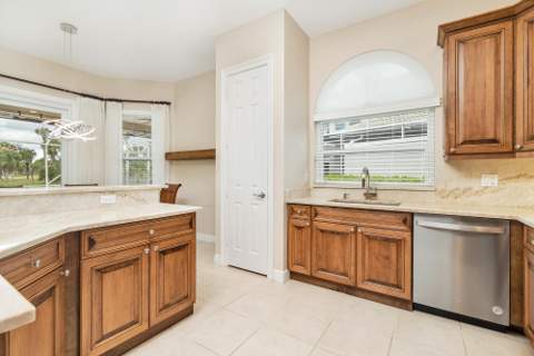 9741 Spray Drive, West Palm Beach FL - photo 7 of 10