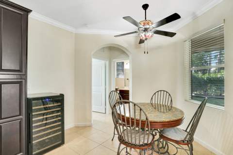 9328 Silent Oak Circle, West Palm Beach FL - photo 11 of 35