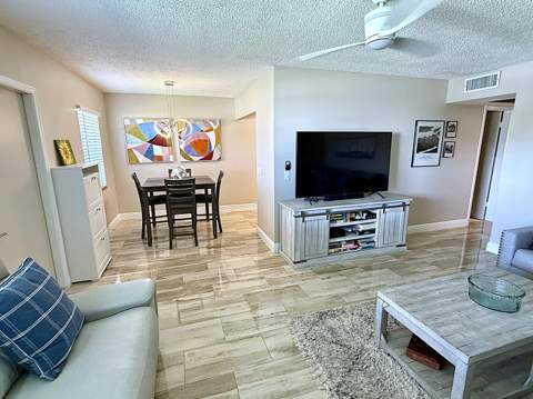 359 Oakridge T, Deerfield Beach FL - photo 10 of 70
