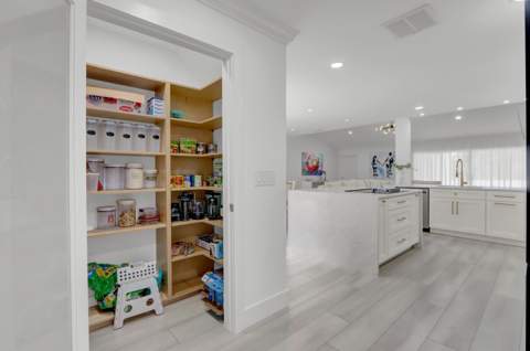 39 Edinburgh Drive, Palm Beach Gardens FL - photo 15 of 17
