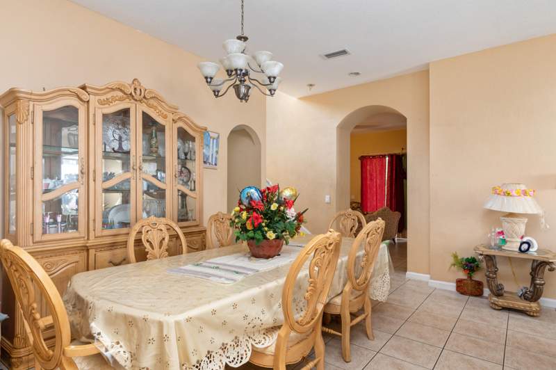 4 bedroom Single Family Residence at 1017 Grove Park Circle, Palmyra Estates, Boynton Beach — photo 5