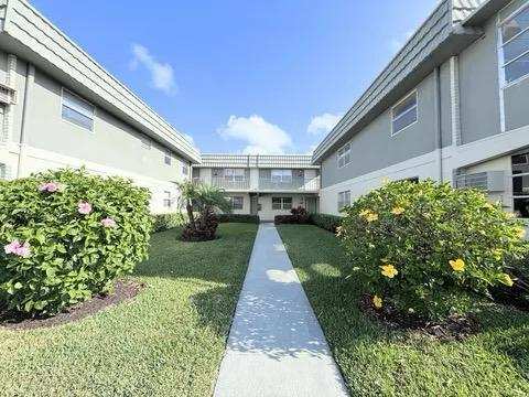 2 bedroom Condominium at 280 Flanders #F, Kings Point Flanders A Thru T Condos, Delray Beach — photo 1
