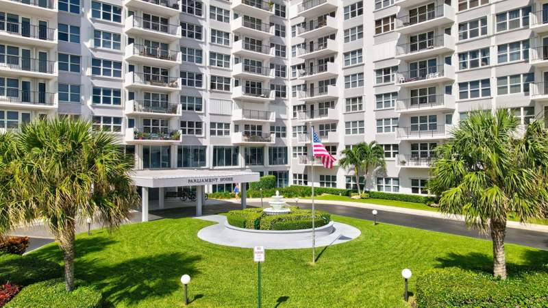 2 bedroom Condominium at 405 N Ocean Boulevard #329, Parliament House Condo, Pompano Beach — photo 5