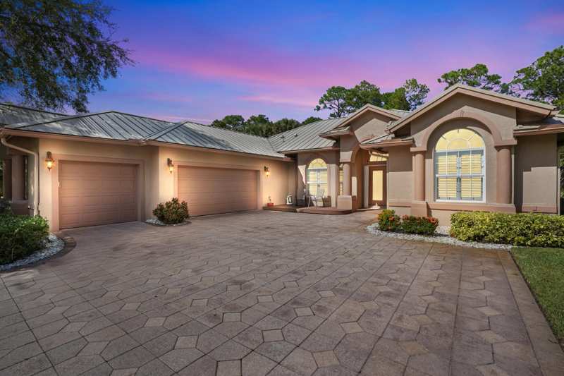 3 bedroom Single Family Residence at 3401 Bent Pine Drive, Monte Carlo Country Club Unit 1, Fort Pierce — photo 1