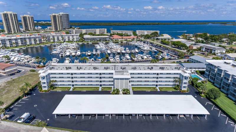2 bedroom Condominium at 907 Marina Drive #402, Harbour Towers Condo 55+ Community, North Palm Beach — photo 1