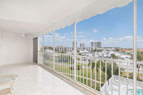 907 Marina Drive #402, North Palm Beach FL - photo 8 of 49
