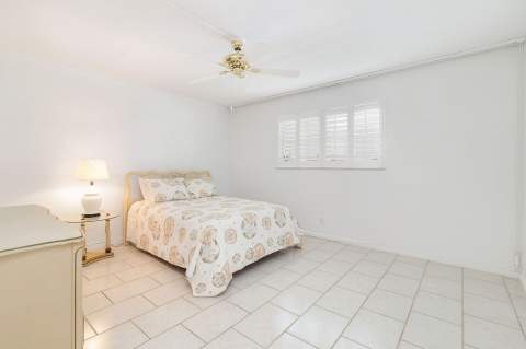 907 Marina Drive #402, North Palm Beach FL - photo 16 of 49