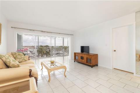 907 Marina Drive #402, North Palm Beach FL - photo 20 of 49