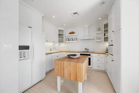 300 S Ocean Boulevard #4f, Palm Beach FL - photo 8 of 19