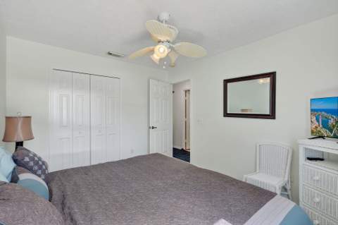 13924 Aguila Avenue, Fort Pierce FL - photo 22 of 35