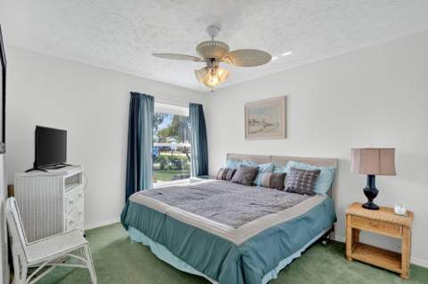 13924 Aguila Avenue, Fort Pierce FL - photo 21 of 35