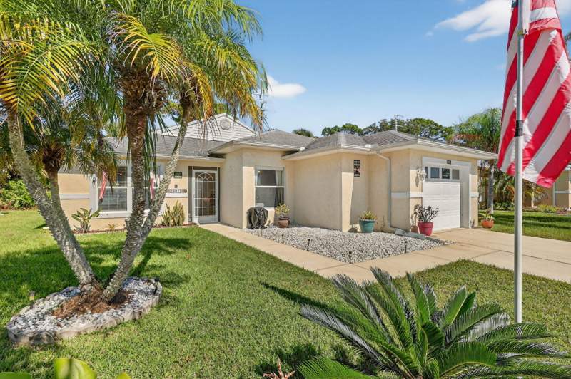 2 bedroom Single Family Residence at 13924 Aguila Avenue, Spanish Lakes Fairways, Fort Pierce — photo 3