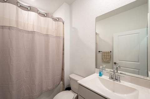 6016 SE Violet Lane, Stuart FL - photo 17 of 33