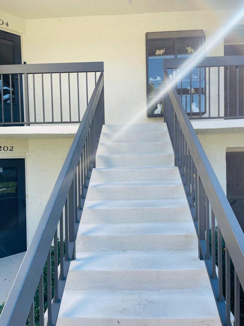 3 bedroom Condominium at 3204 Perimeter Drive #3204, Lucerne Park Conds 1, 1A, 2 Thru 15 & 23 Thru 28, Greenacres — photo 2