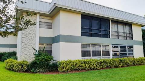 2302 Sunrise Boulevard #204, Fort Pierce FL - photo 6 of 27