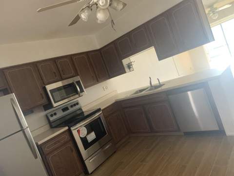 2302 Sunrise Boulevard #204, Fort Pierce FL - photo 13 of 27
