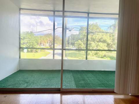 2302 Sunrise Boulevard #202, Fort Pierce FL - photo 6 of 9