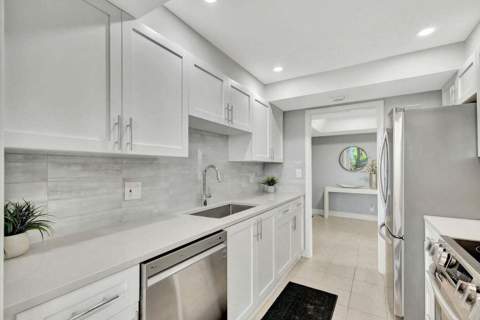 5550 N Ocean Drive #2b, Singer Island FL - photo 11 of 59