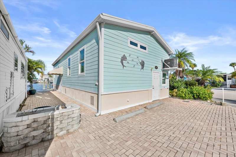 2 bedroom Single Family Residence at 10701 S Ocean Drive #827, Venture Out At Indian River Inc (Section D), Jensen Beach — photo 1
