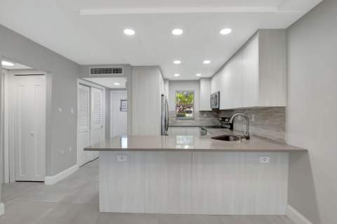 750 NE Spanish River Boulevard #103, Boca Raton FL - photo 8 of 45