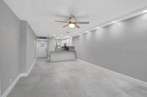750 NE Spanish River Boulevard #103, Boca Raton FL - photo 18 of 45