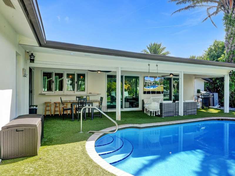 5 bedroom Single Family Residence at 3821 NE 29th Avenue, Venetian Isles 1st Sec, Lighthouse Point — photo 1