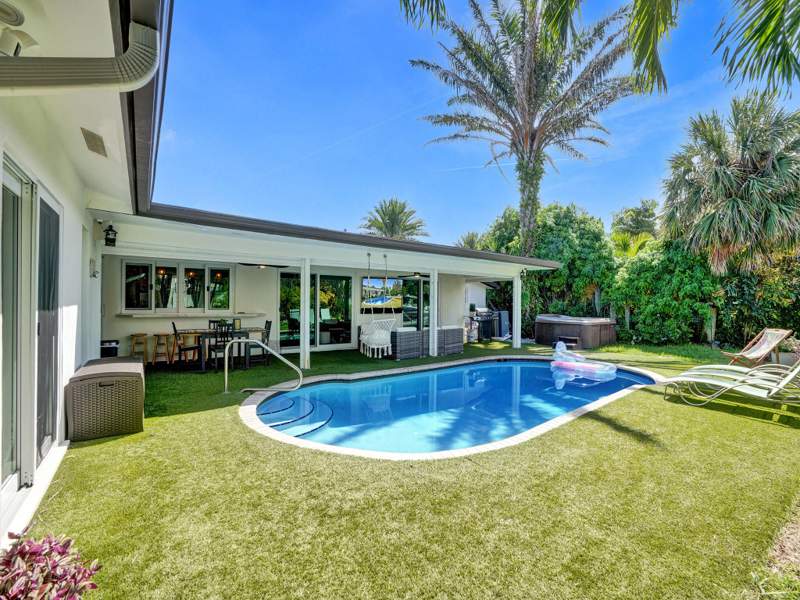 5 bedroom Single Family Residence at 3821 NE 29th Avenue, Venetian Isles 1st Sec, Lighthouse Point — photo 4