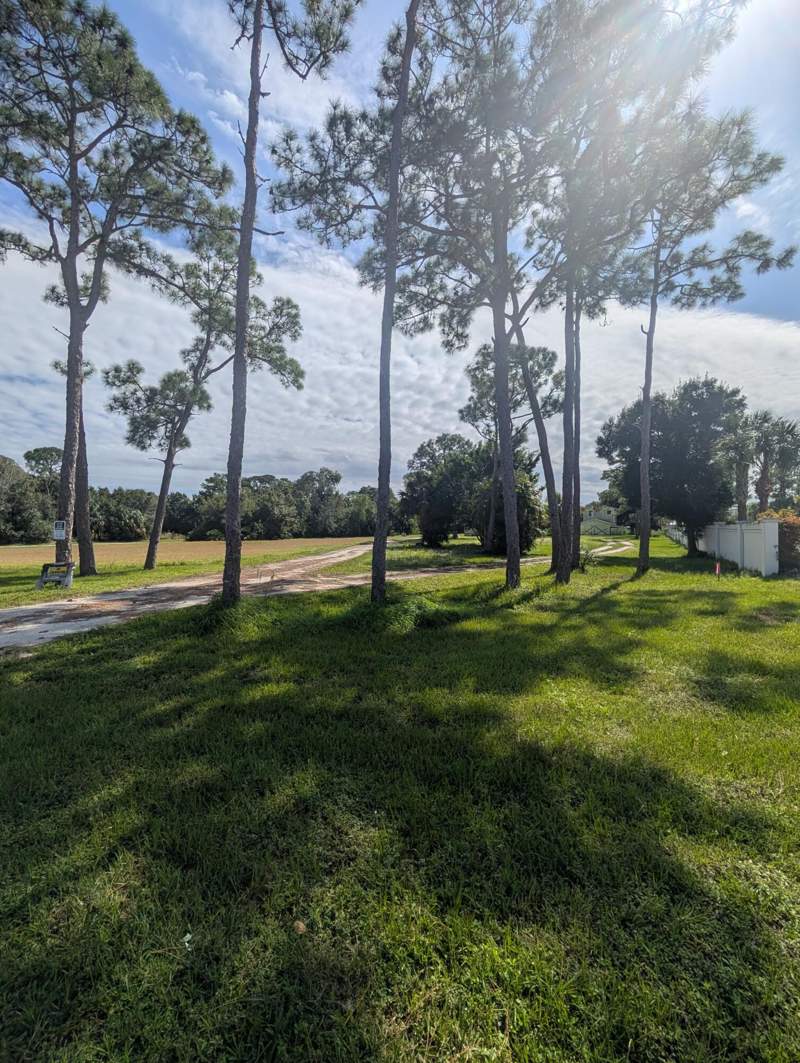 6 bedroom Single Family Residence at 1500 SE Cove Road, Waco Field Place, Stuart — photo 5
