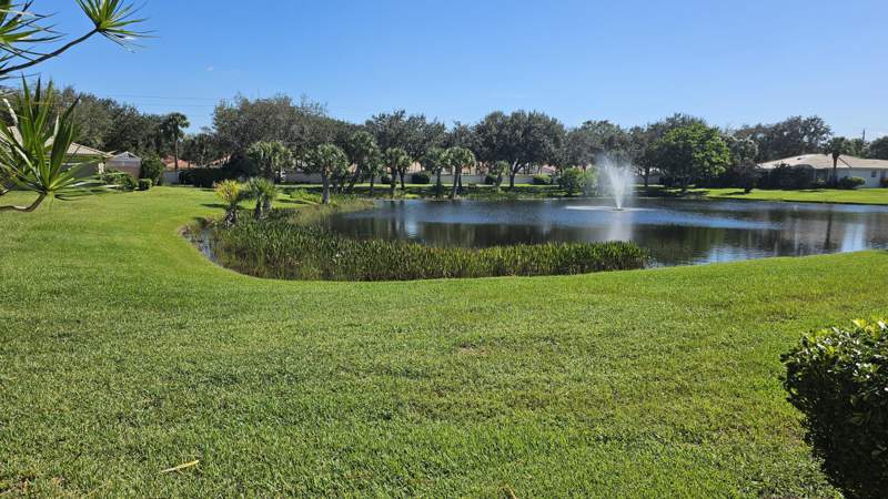 2 bedroom Villa at 9628 Crescent View Drive, Palm Isles West, Boynton Beach — photo 4