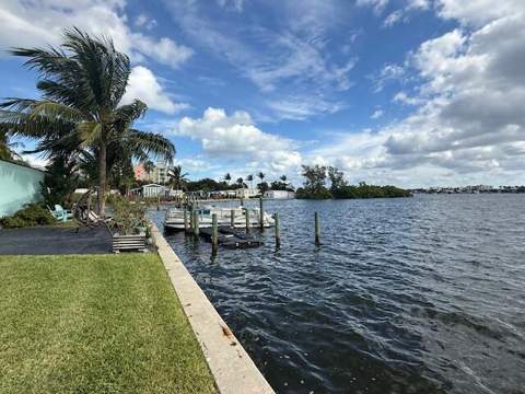 219 Lakeview 102 Avenue #102, Lantana FL - photo 24 of 29