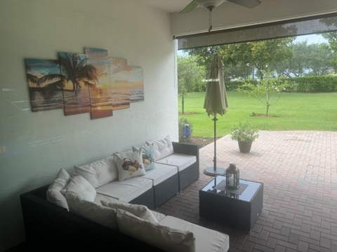 2849 Bellarosa Circle, Royal Palm Beach FL - photo 8 of 30