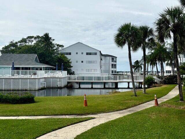 2 bedroom Condominium at 1550 NE Ocean Boulevard #B101, Hutchinson House Condo, Stuart — photo 2