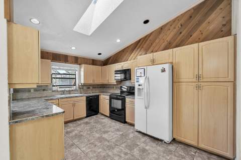 4377 NW 88th Terrace, Coral Springs FL - photo 17 of 64