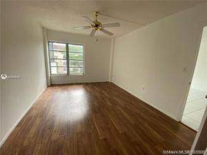 2 bedroom Condominium at 4166 Inverrary Drive #303, Manors Of Inverrary I-10, Lauderhill — photo 5